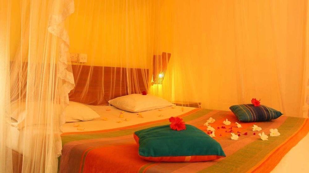 Primrose Guest House Unawatuna Exterior foto