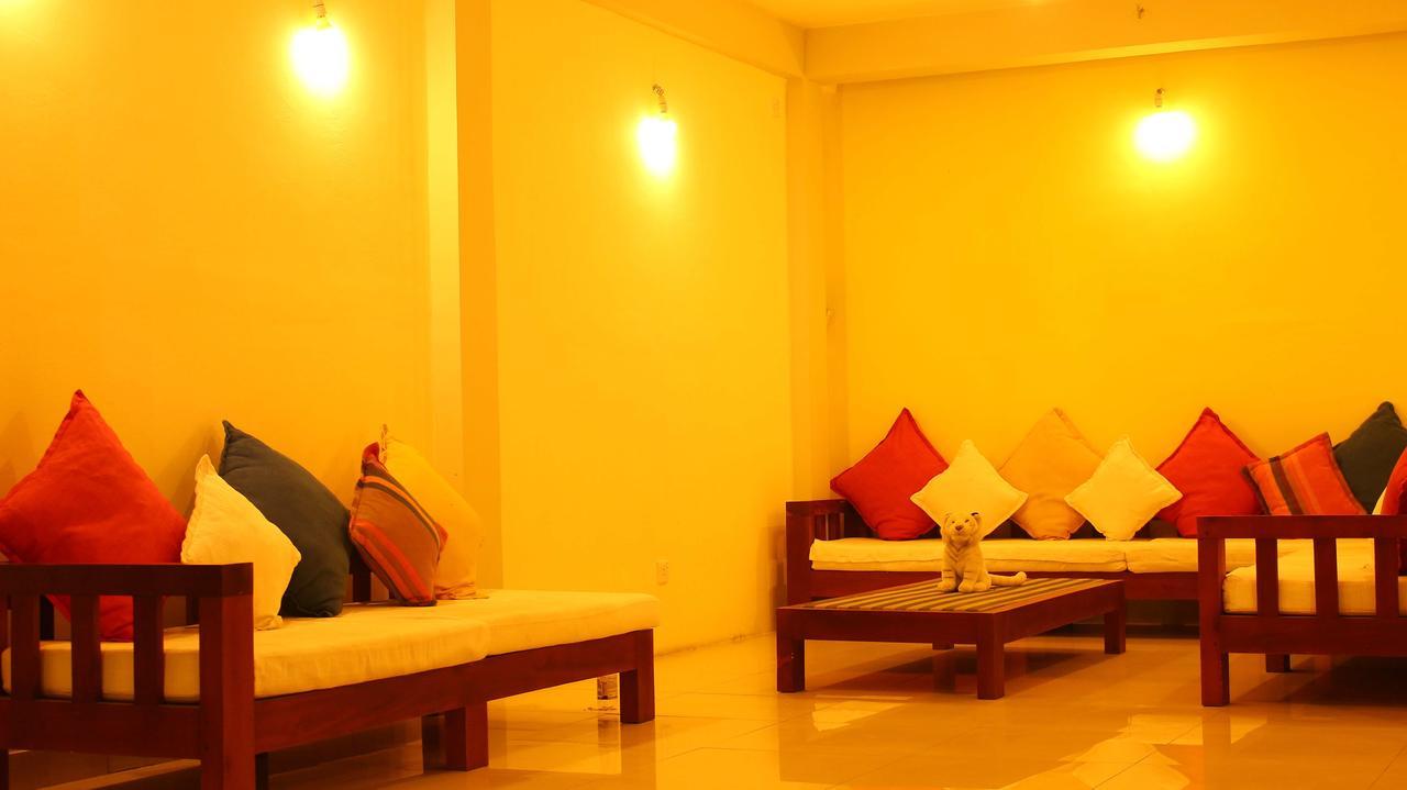 Primrose Guest House Unawatuna Exterior foto