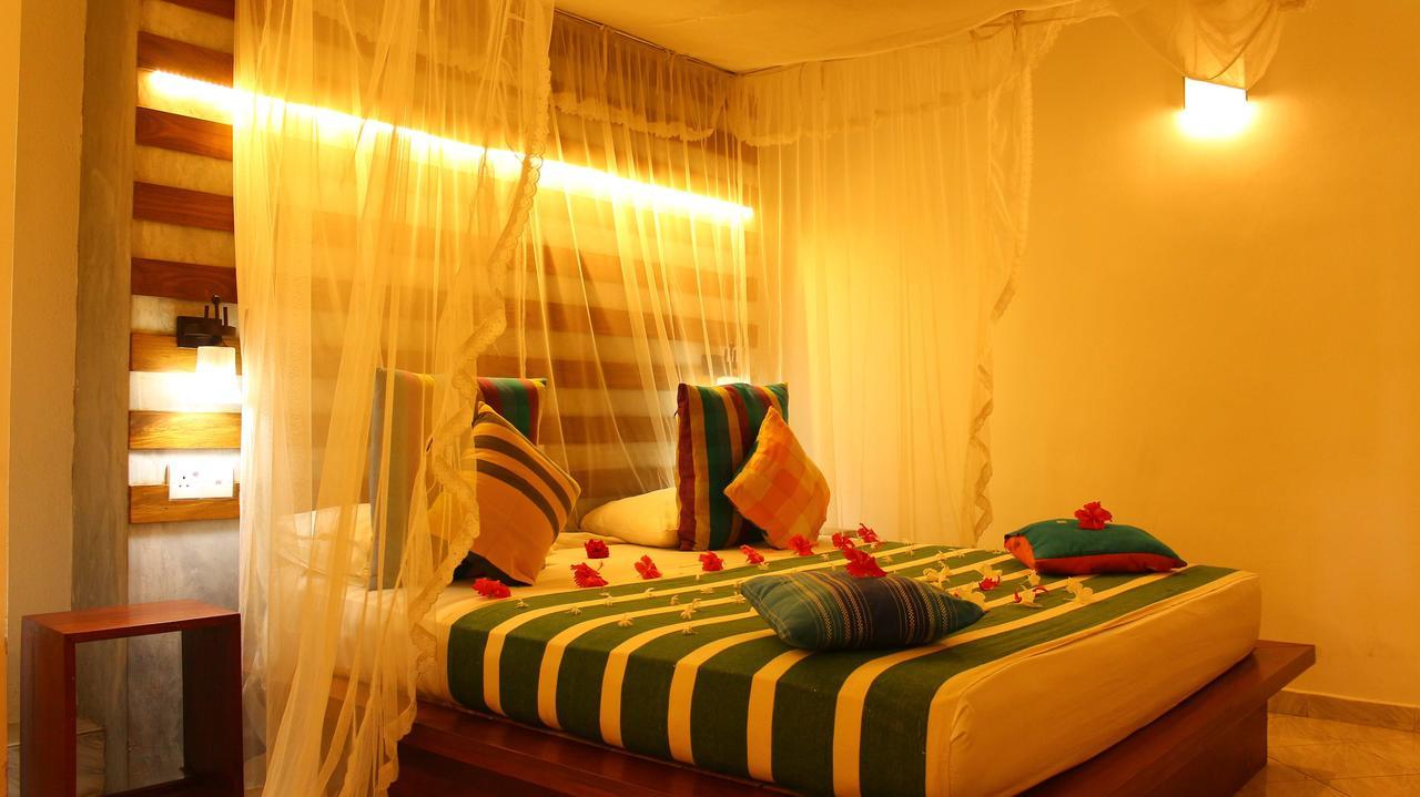 Primrose Guest House Unawatuna Exterior foto